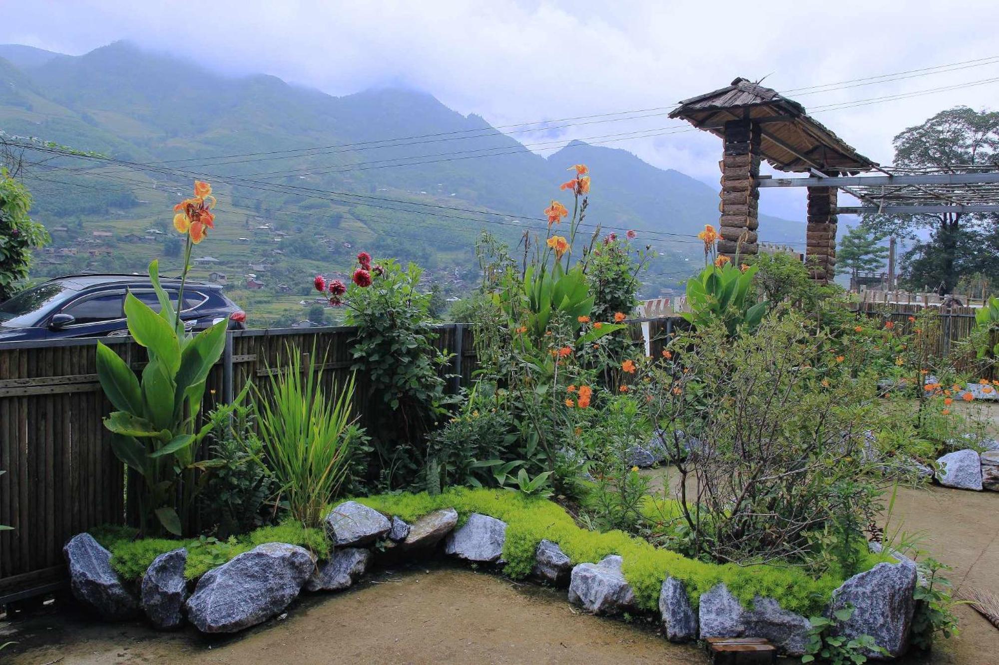 Surelee House And Trekking Hotel Sa Pa Exterior foto