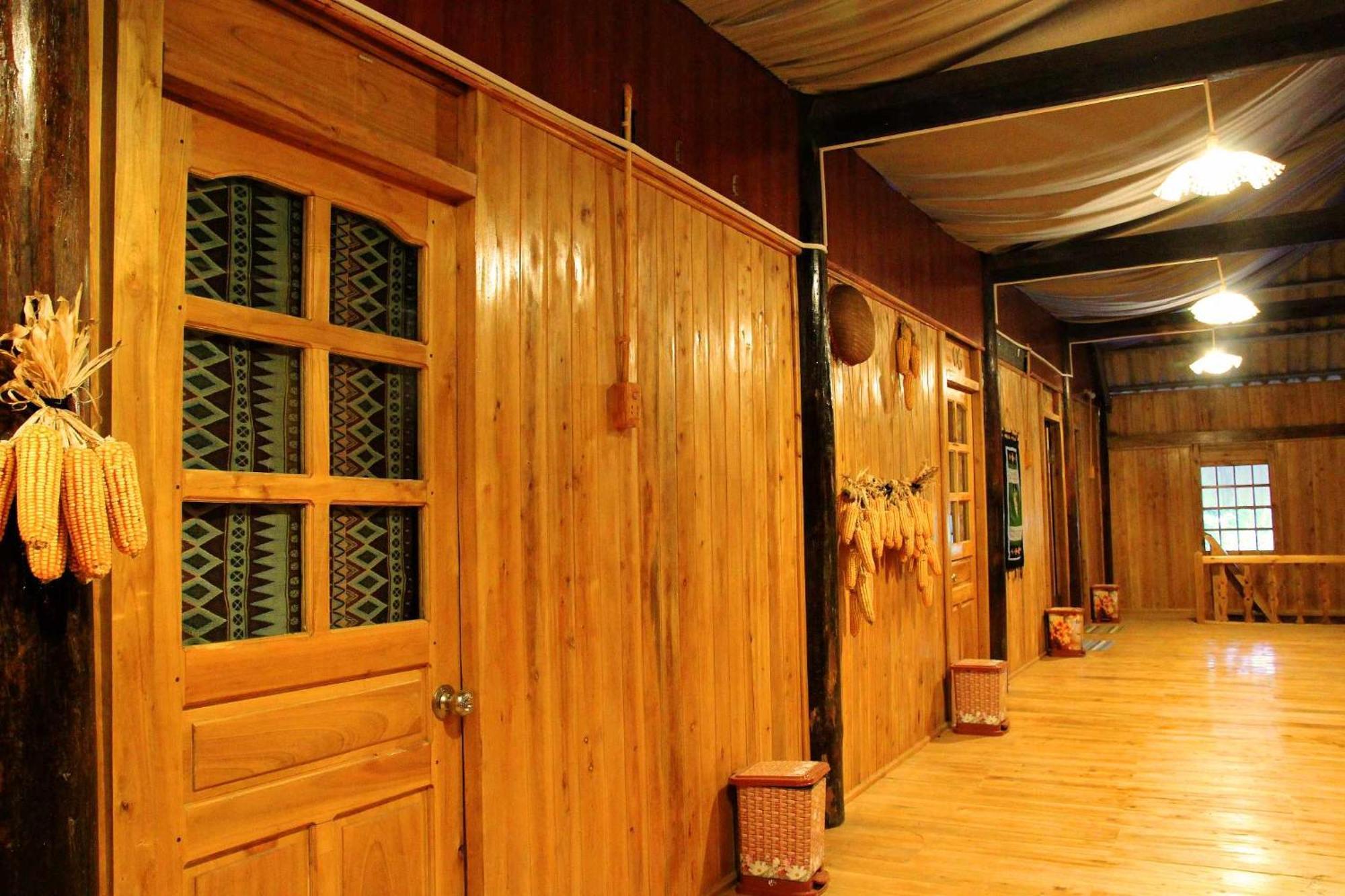 Surelee House And Trekking Hotel Sa Pa Exterior foto